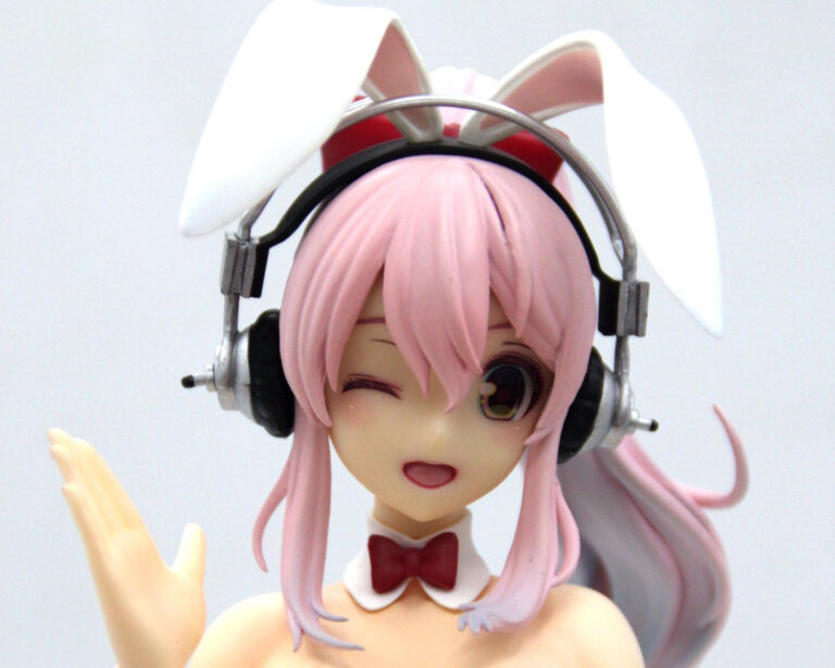 魔改造フィギュア購入 すーぱーそに子 フィギュア BiCute Bunnies Figure ウェイトレスver. 全裸フィギュア 1/6 完成品