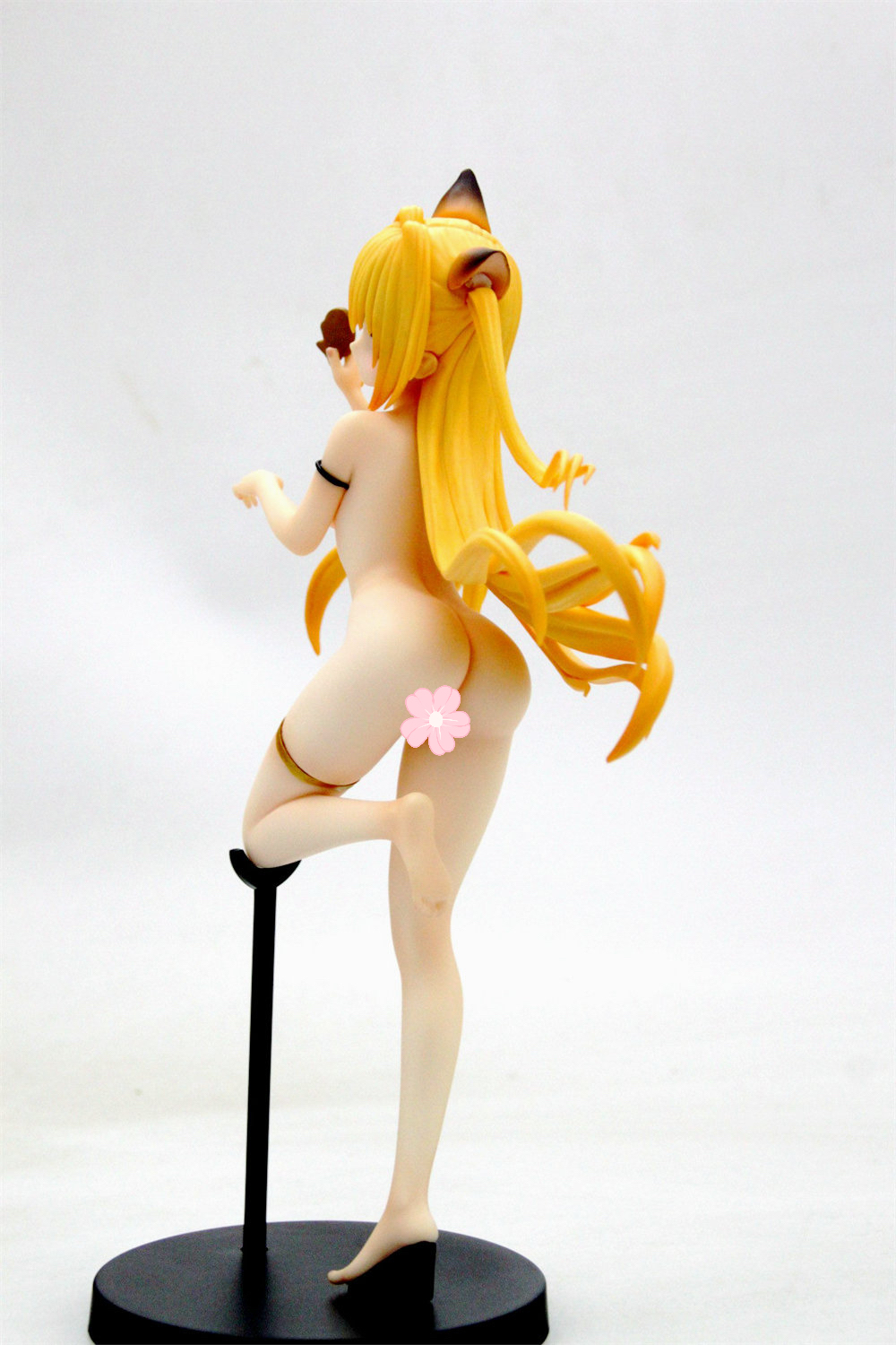 魔改造フィギュア買取 To LOVEる-とらぶる-ダークネス GLITTER&GLAMOURS 金色の闇 1/6 完成品 