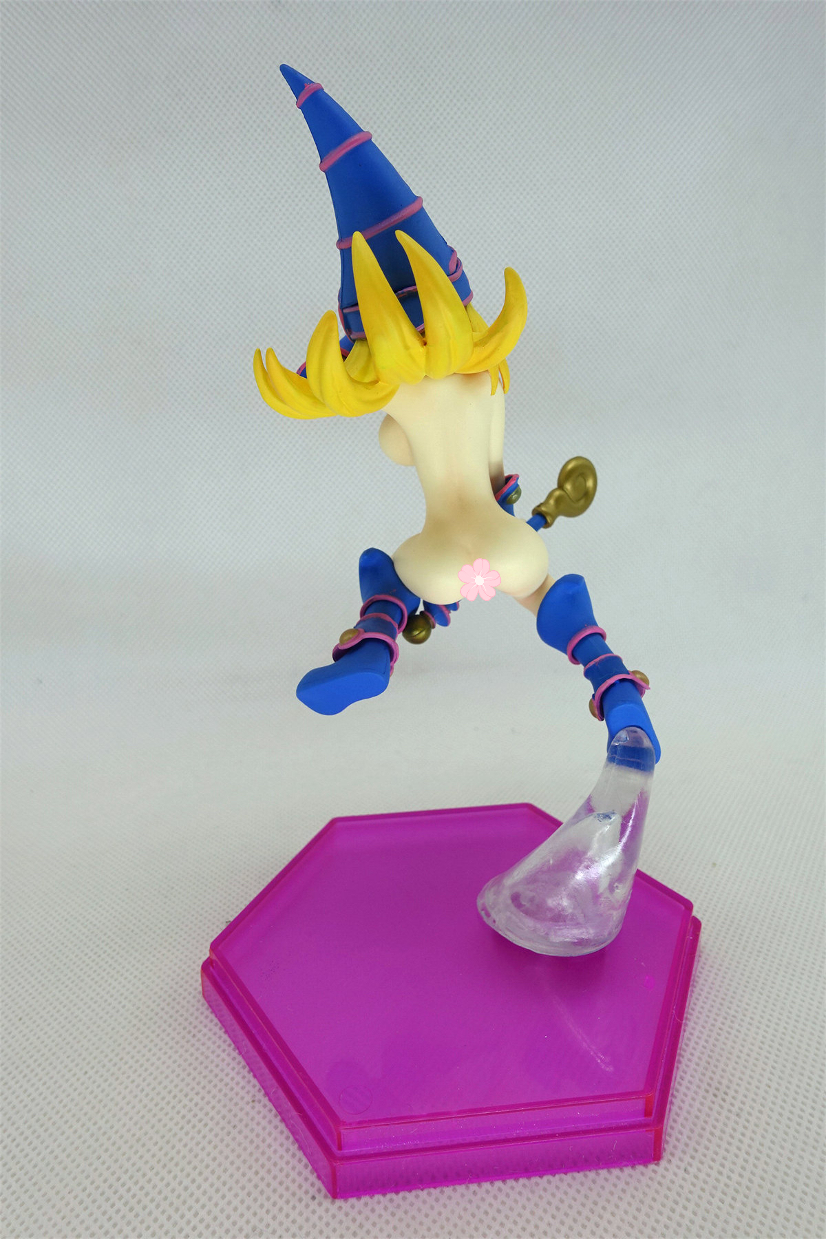 魔改造フィギュア通販 遊☆戯☆王 ブラックマジシャンガール HereDitail 1/8 完成品