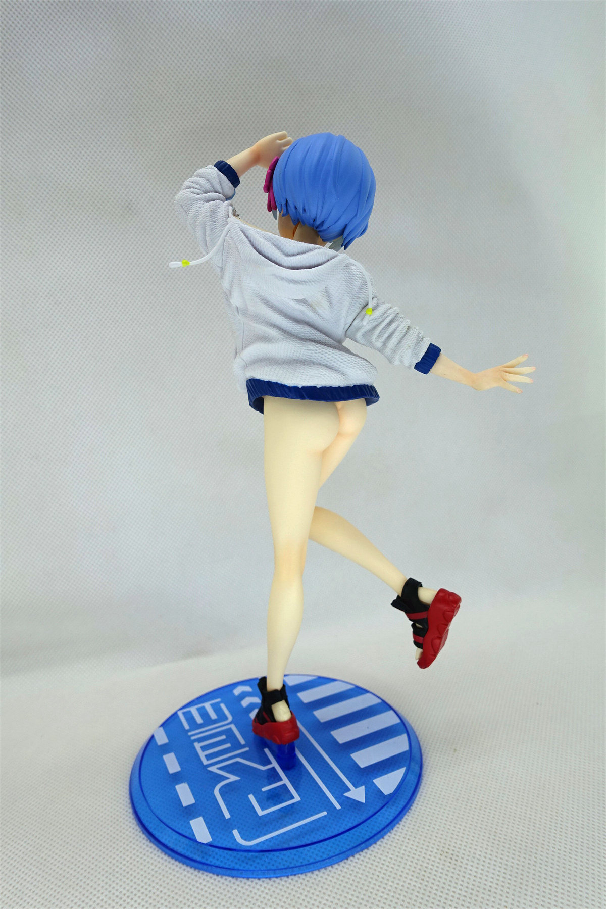 魔改造フィギュア通販 Re:ゼロから始める異世界生活 SSSフィギュア レム Summer Vacation 美少女フィギュア 1/8 完成品